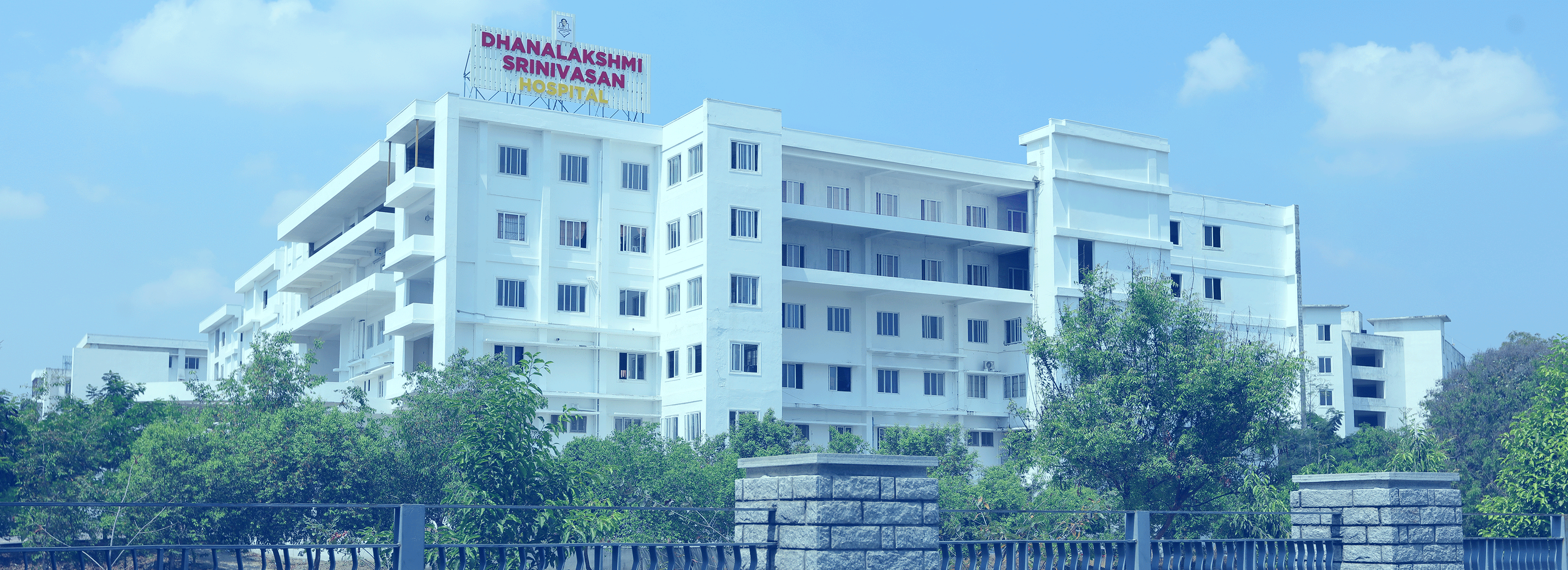 Dhanalakshmi_Srinivasan_Hospital_Building